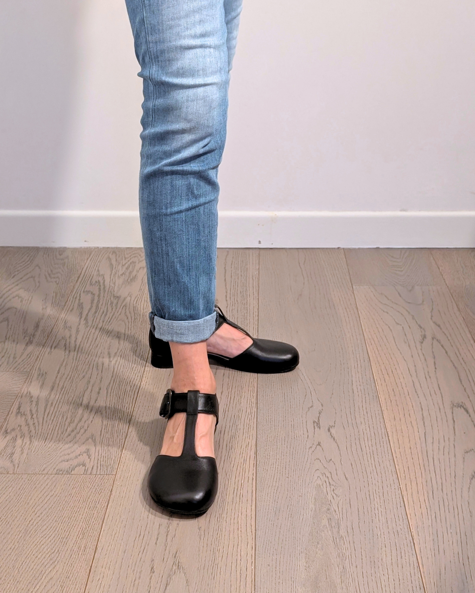 MARTHY scarpa tbar con fibbia in nappa nero (7)
