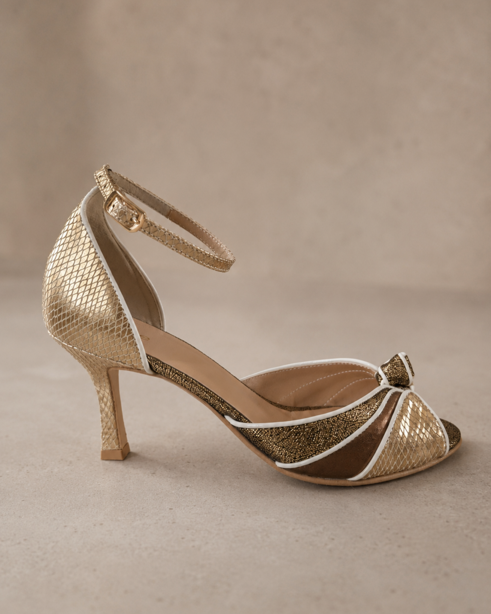 Tiffany 70 in vipera platino, laminato rame, oro e naplak gesso (4)