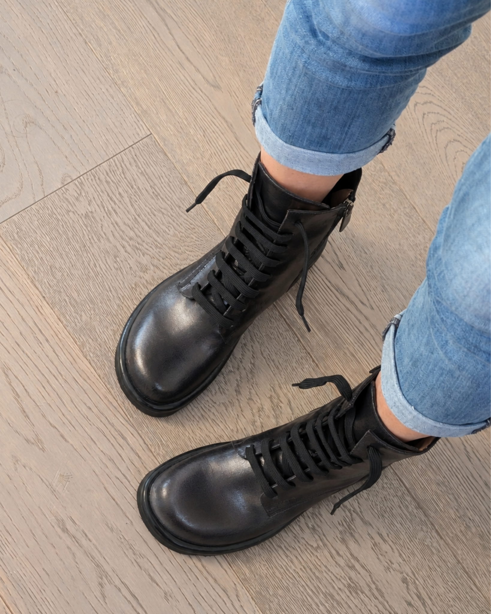 Linea Fluffy_ Bio in nappa nero (3)